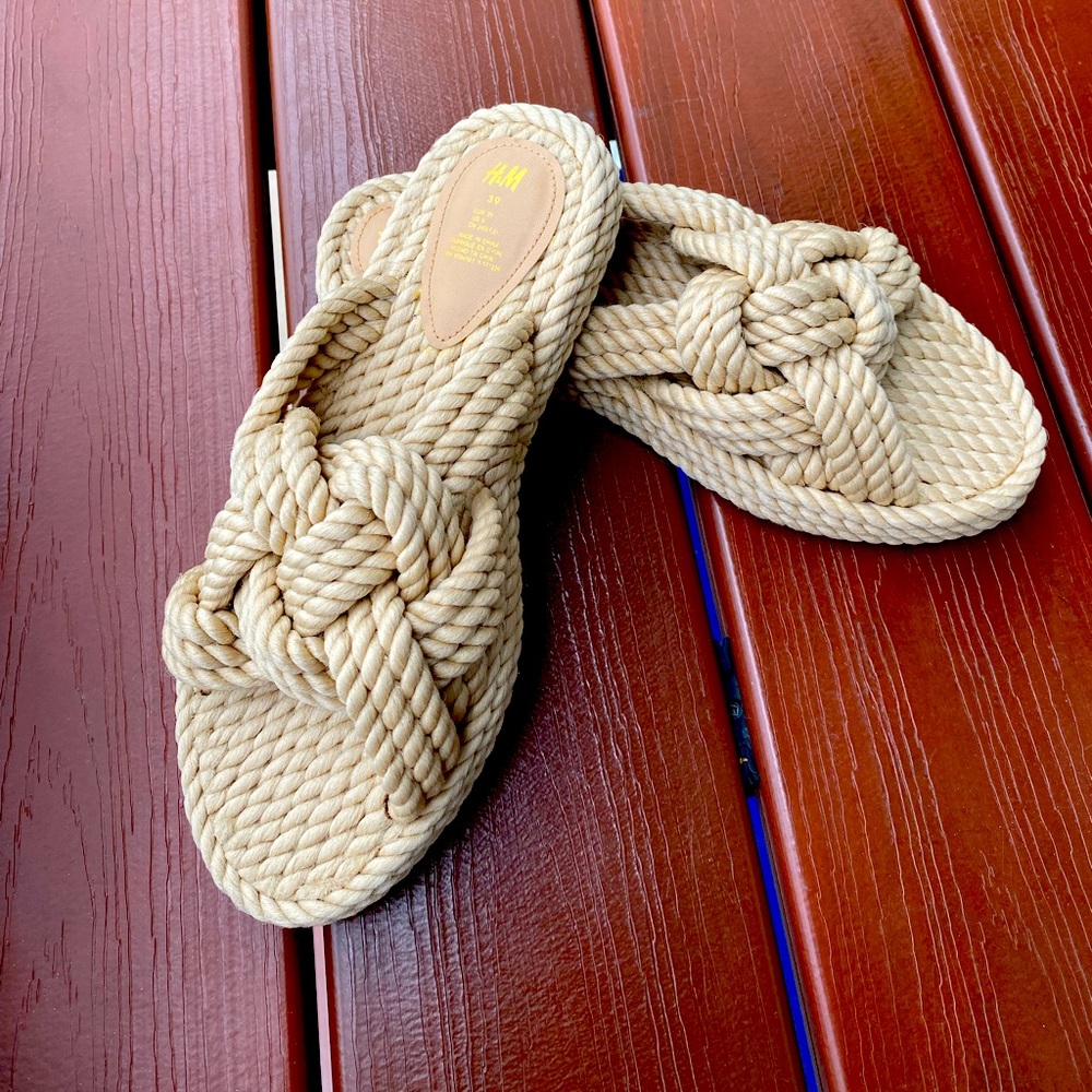 H&M slides
